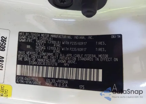 2014 Toyota Sienna Le V6 8 Passenger z USA, uszkodzony, nr VIN 5TDKK3DC3ES501218